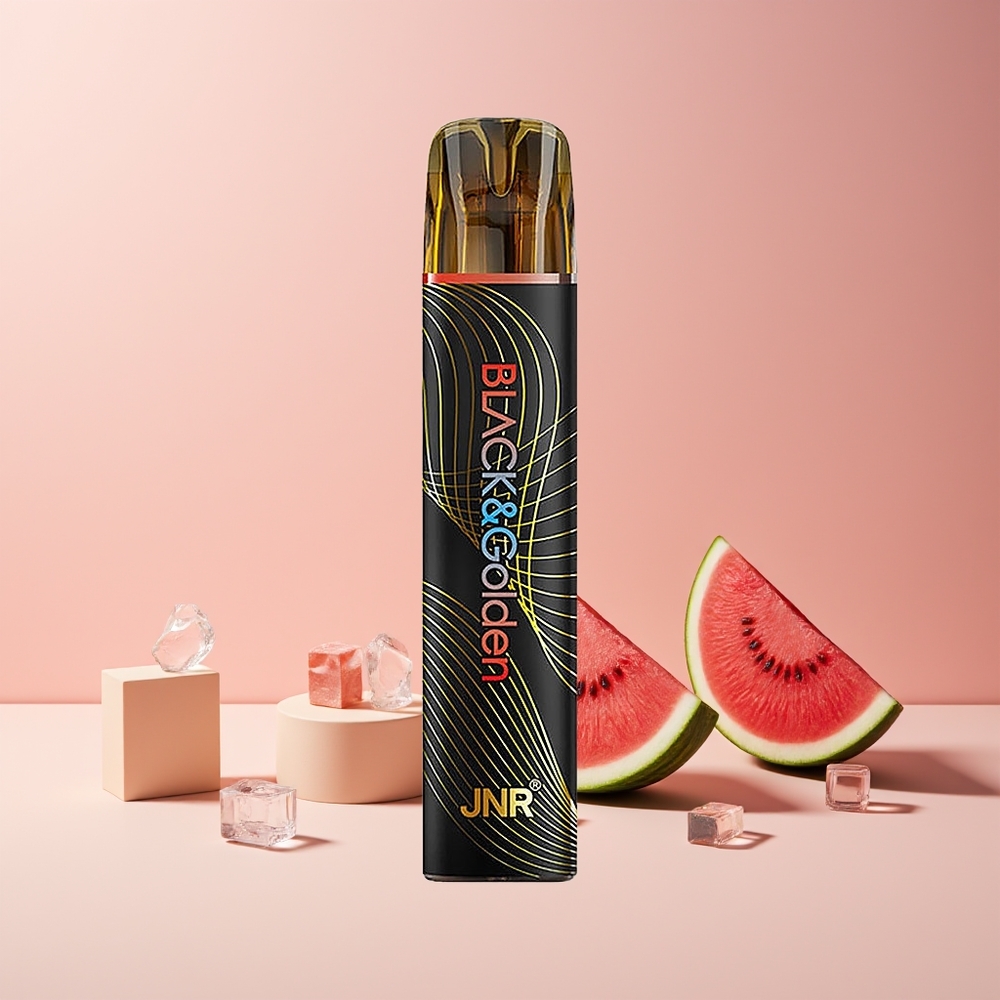 JNR Black&Golden 600+200 Puffs France Grossiste Disposable Vape Pastèque Glacée
