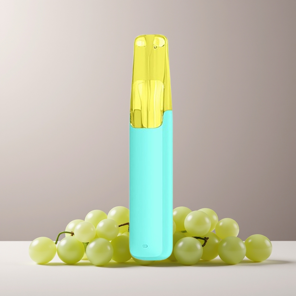 Snowplus Dash 4000 Puffs France Grossiste - Dispositif Jetable avec Atomiseur Céramique, 7.5 ml, 530 mAh, Raisin Vert